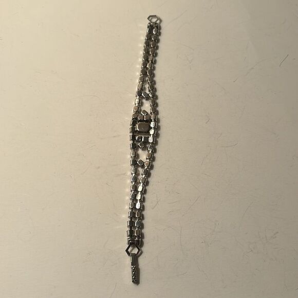 Vintage silver tone clear crystal tennis bracelet statement costume jewelry 7” - Picture 4 of 6